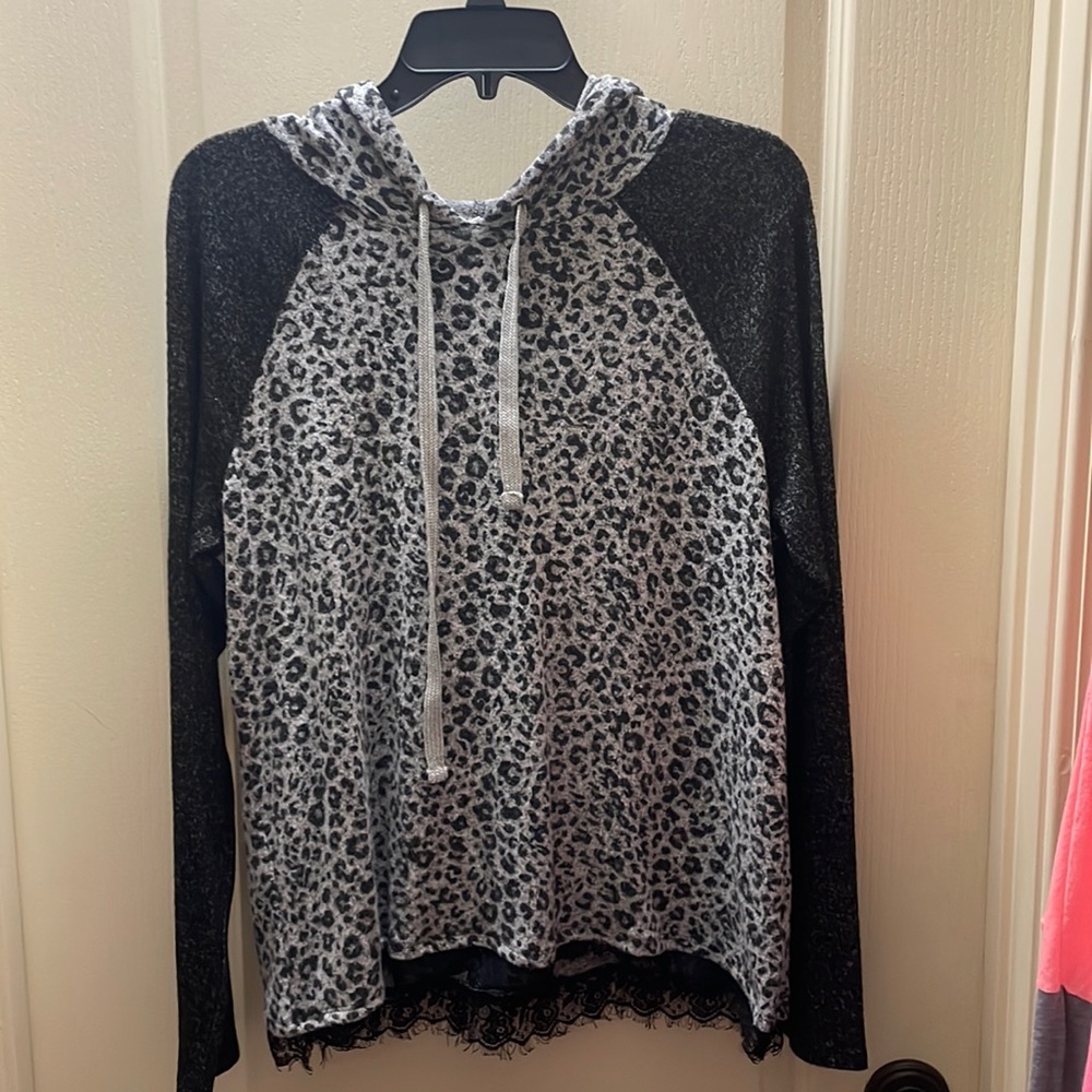 cute long sleeve top